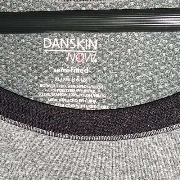 BOGO SALE Danskin Black Gray Exercise Jog Top Workout Stretch with Thumb Hole XL - Picture 7 of 11